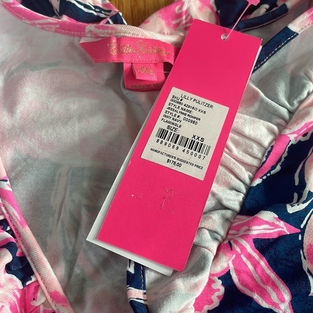 NWT Lilly Pulitzer wrap dress with shorts - Picture 3 of 3